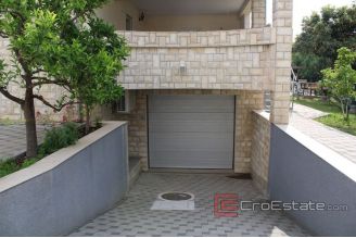 020 2031 37 kastela house with sea view for sale