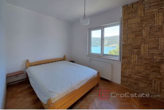 011 2029 37 near trogir house first row to the sea for sale