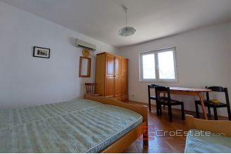 011 2029 37 near trogir house first row to the sea for sale
