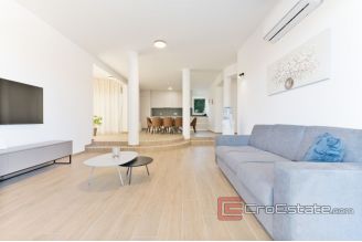 020 2022 335 Rogozinica Apartments near the sea for sale