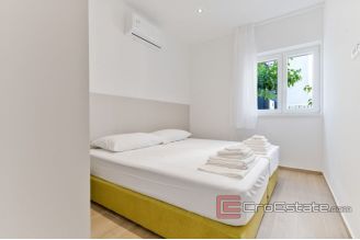 020 2022 335 Rogozinica Apartments near the sea for sale