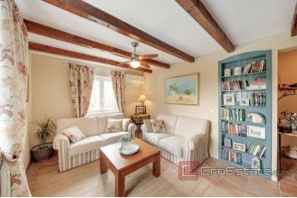 019 2018 189 Hvar unique stone house by the sea for sale