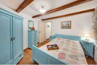 019 2018 189 Hvar unique stone house by the sea for sale