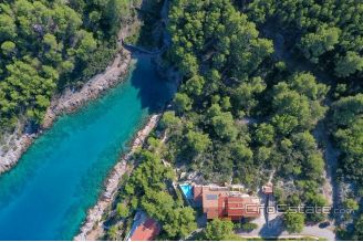 019 2018 189 Hvar unique stone house by the sea for sale