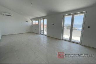 011 2030 29 Omis apartment in a new building for sale