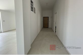 011 2030 29 Omis apartment in a new building for sale