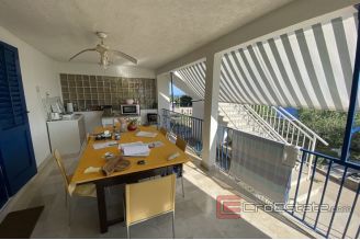 21 2036 34 Kastela apartment house for sale