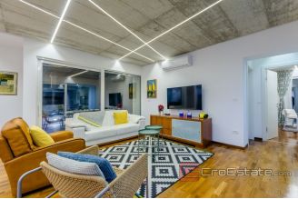 017 2026 88 Brac modernly designed villa for sale