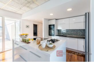 017 2026 88 Brac modernly designed villa for sale