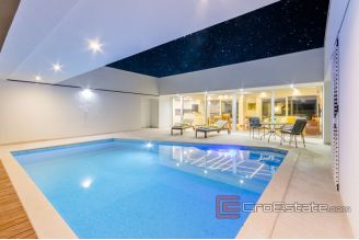 017 2026 88 Brac modernly designed villa for sale