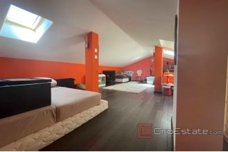 013 2036 31 Split area three bedroom apartment for sale