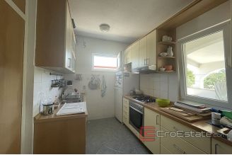 018 5105 30 Rogoznica house near the sea for sale1