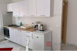 017 2041 30 Vodice apartment house for sale