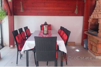 017 2041 30 Vodice apartment house for sale