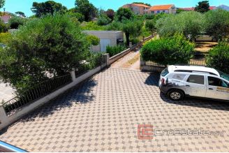 020 2021 306 near zadar house first row to the sea for sale