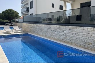 014 2035 33 Ciovo modern apartment for sale