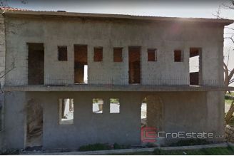 006 2016 502 Peljesac Unfinished house in the first row by the sea for sale