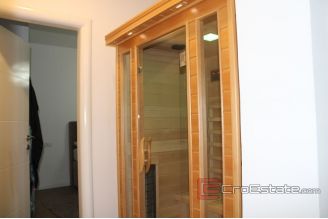 014 2031 41 Kastela house with pool and sea view for sale