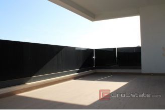 014 2031 41 Kastela house with pool and sea view for sale