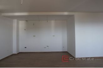 014 2031 41 Kastela house with pool and sea view for sale