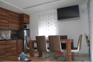 012 2031 42 Marina apartment house with sea view for sale