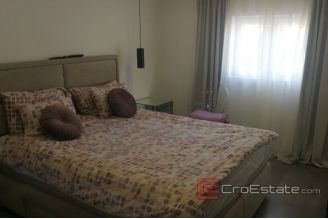 015 2036 34 Kastela apartment house for sale