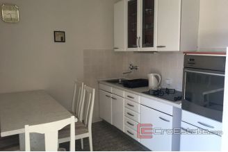 011 5110 30 Peljesac house second row from the sea for sale