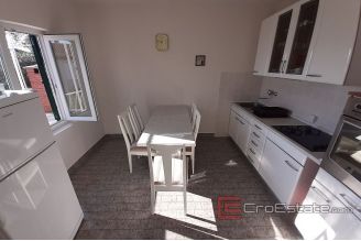 011 5110 30 Peljesac house second row from the sea for sale