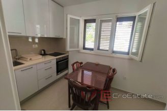 012 2040 23 Sibenik house first row to the sea for sale