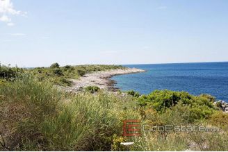 07 2022 16 land plot rogoznica