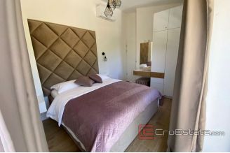 016 2043 32 near zadar stone house with pool for sale