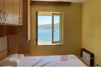 009 2037 24 Marina apartment first row to the sea for sale