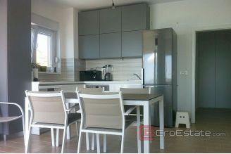 008 2030 34 Zadar apartment first row to the sea for sale