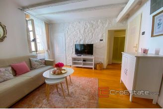 10 2013 137 Rovinj center stone house for sale