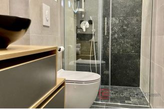 012 2036 37 makarska three bedroom apartment for sale