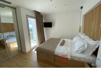 020 2043 33 near zadar unique villa for sale