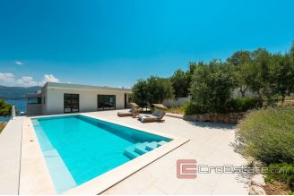 018 2026 90 near dubrovnik luxury villa by the sea for sale