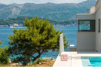 018 2026 90 near dubrovnik luxury villa by the sea for sale