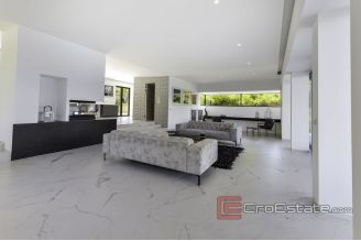 018 2026 90 near dubrovnik luxury villa by the sea for sale