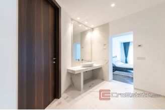 018 2026 90 near dubrovnik luxury villa by the sea for sale