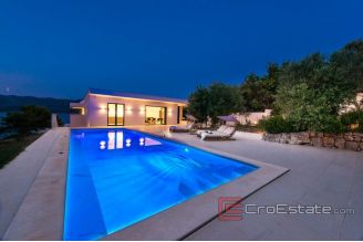 018 2026 90 near dubrovnik luxury villa by the sea for sale