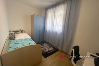 007 2035 41 split znjan three bedroom apartment for rent