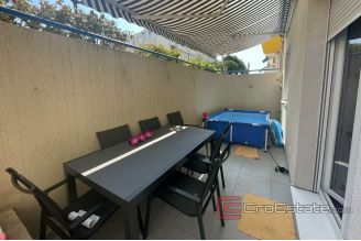 007 2035 41 split znjan three bedroom apartment for rent