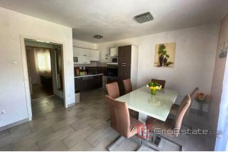 018 2030 35 near trogir house with sea view for sale