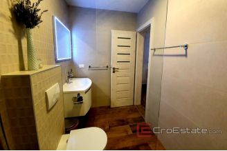 016 2043 35 near zadar stone house with pool for sale