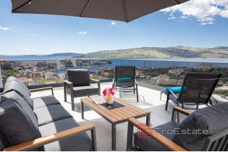 020 2035 44 Trogir villa with sea view for sale