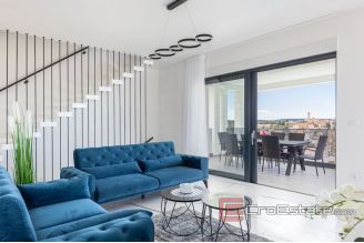 020 2035 44 Trogir villa with sea view for sale