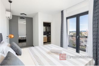 020 2035 44 Trogir villa with sea view for sale