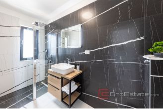 020 2035 44 Trogir villa with sea view for sale
