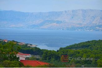 008 brač  agricultural land with sea view for sale